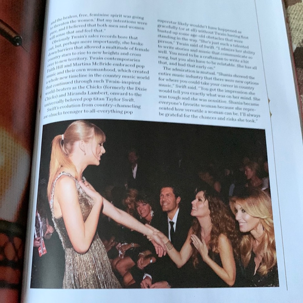 Country Legend Shania Twain Magazine - Picture 9 of 16